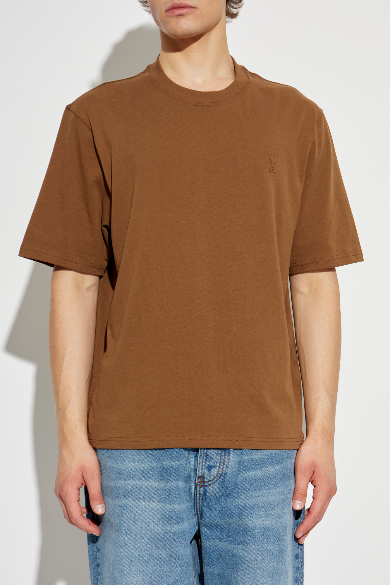 ami alexandre mattiusi Romania製 Anolak Ami Alexandre Mattiussi T-shirt with embroidered logo